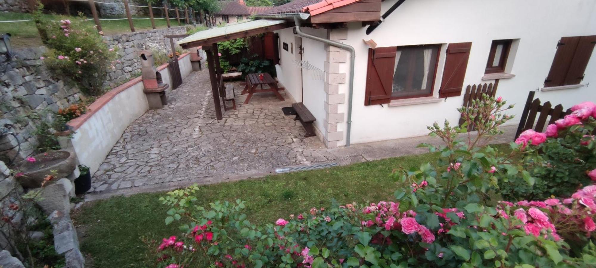 Apartamentos Rurales La Tabla Alles Exterior photo